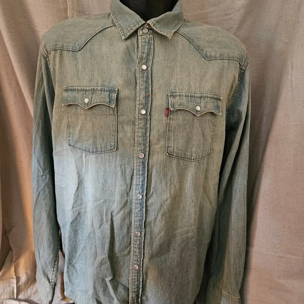 Men's Levi's Denim Shirt Sz XL NEW NWTG Wester Snaps - Picture 2 of 6